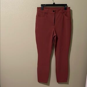 Lululemon City Sleek Slim-Fit HR Pant - size 31
